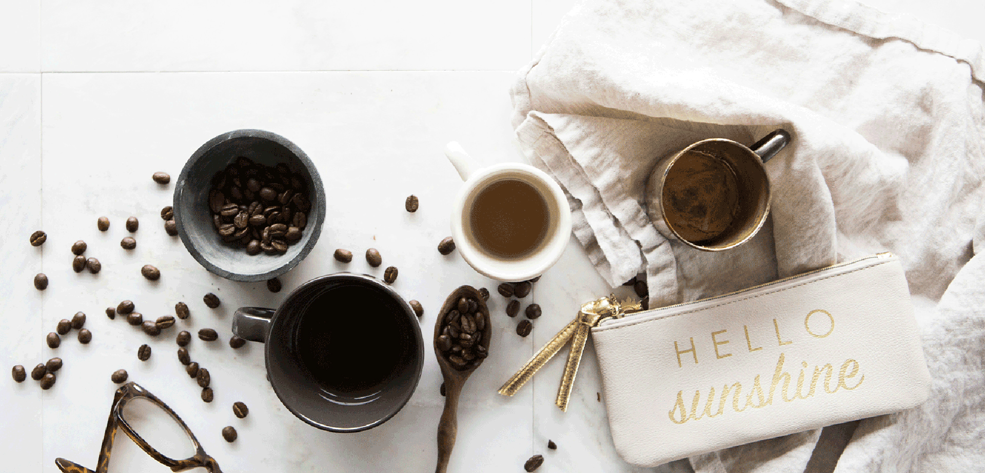 カフェのメインビジュアル3